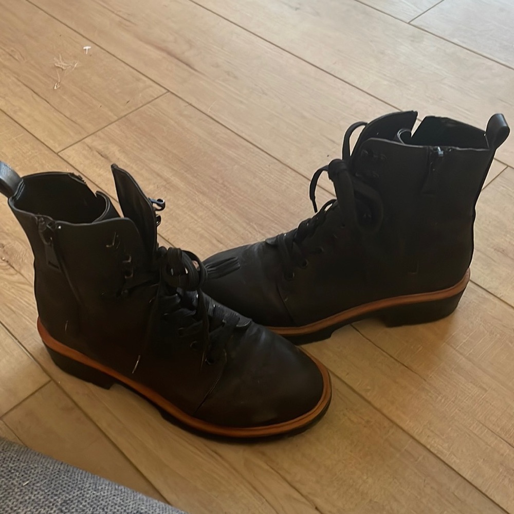 Mia Combat Boots size 7.5 black
